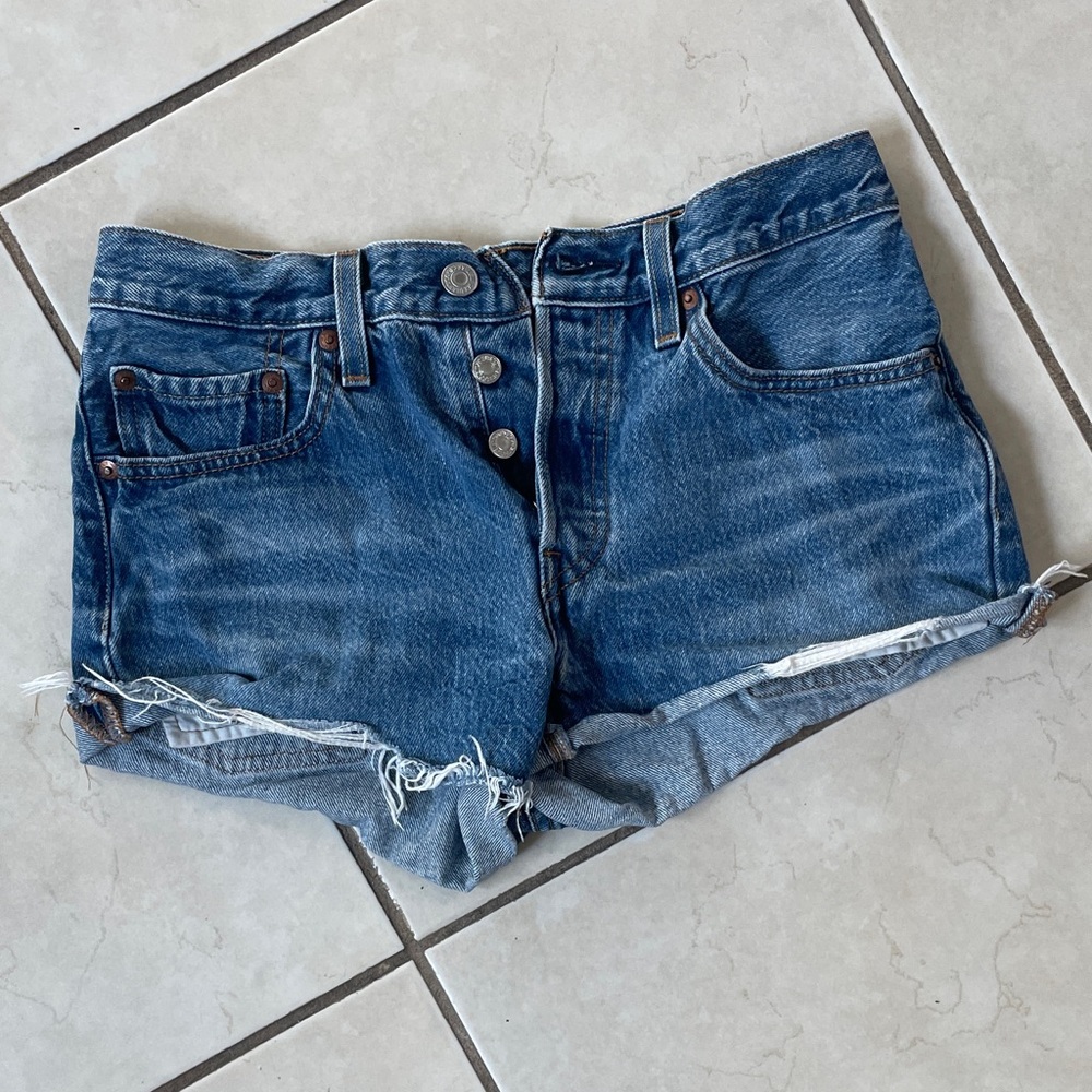 Levi’s 501 Blue Denim Booty Shorts